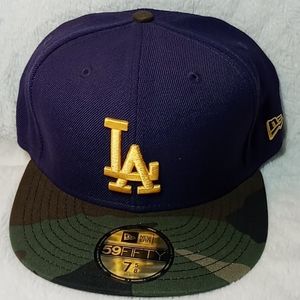 Los Angeles LA Dodgers Purple & Camo bill Custom New ear hat cap